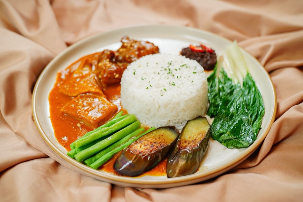 Beef Kare-Kare w/ Rice